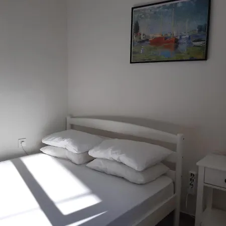 K & M * Lefkada City